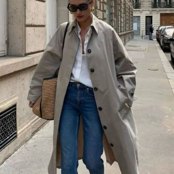 2025 RESELLERS DELUXE MYSTERY BOX  5lb Lot  bundle 2025 trending clothes. - Picture 5 of 15